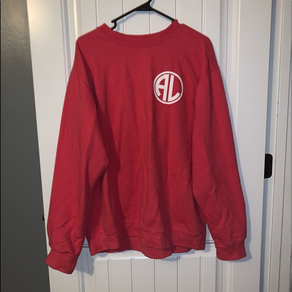 sweatshirt